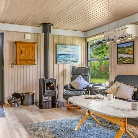 Mijat - 30km From The Sea By Interhome *